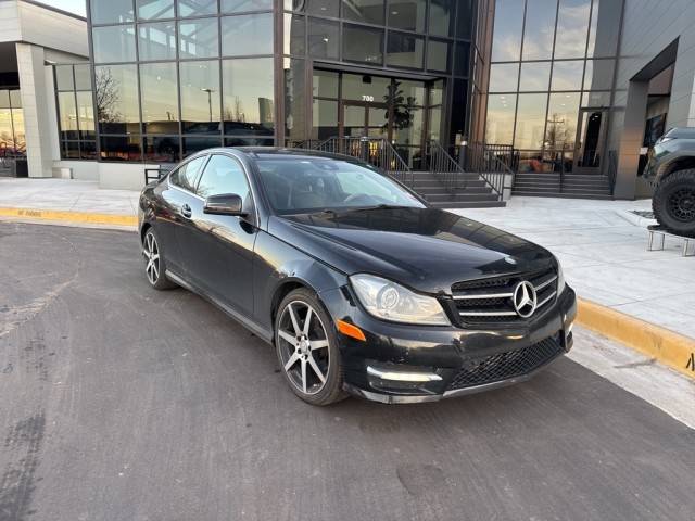 2015 Mercedes-Benz C-Class C 250 RWD photo