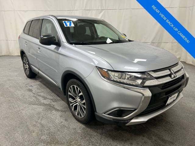 2017 Mitsubishi Outlander ES FWD photo