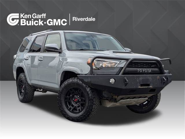 2017 Toyota 4Runner TRD Pro 4WD photo