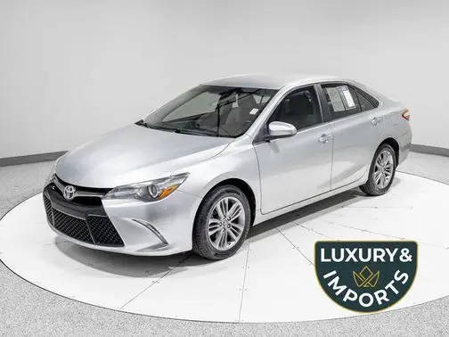2017 Toyota Camry SE FWD photo