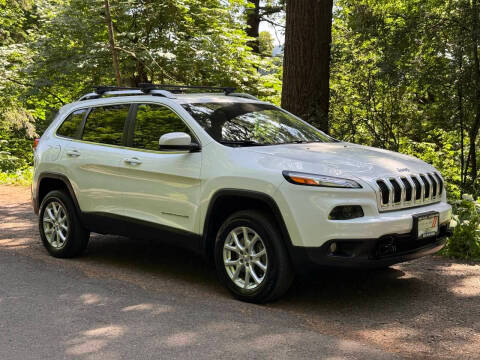 2015 Jeep Cherokee Latitude 4WD photo