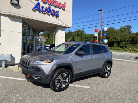 2017 Jeep Cherokee Trailhawk 4WD photo