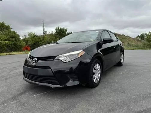 2015 Toyota Corolla L FWD photo