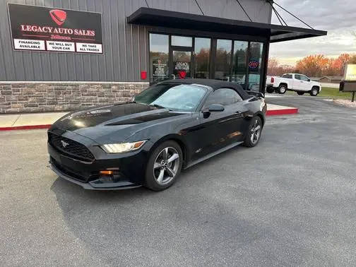 2016 Ford Mustang V6 RWD photo