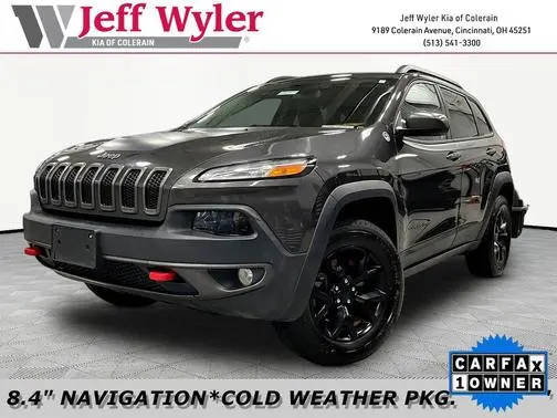 2017 Jeep Cherokee Trailhawk 4WD photo