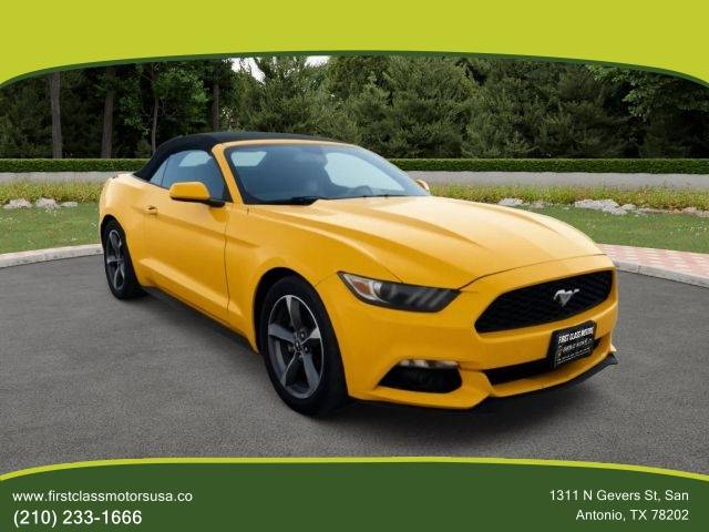 2016 Ford Mustang V6 RWD photo