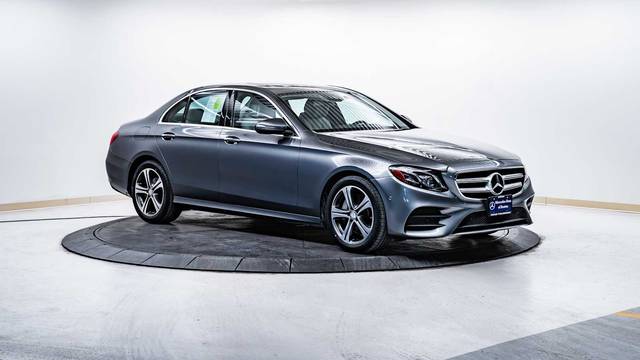 2017 Mercedes-Benz E-Class E 300 Sport AWD photo