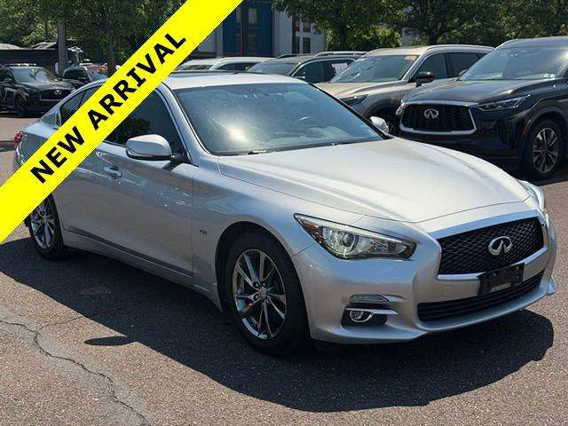 2017 Infiniti Q50 3.0t Signature Edition AWD photo