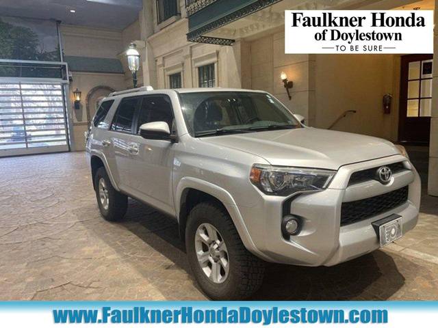 2017 Toyota 4Runner SR5 4WD photo