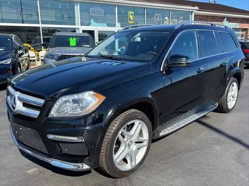 2015 Mercedes-Benz GL-Class GL 550 AWD photo