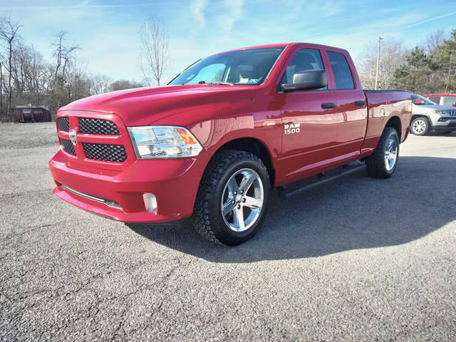 2017 Ram 1500 Express 4WD photo