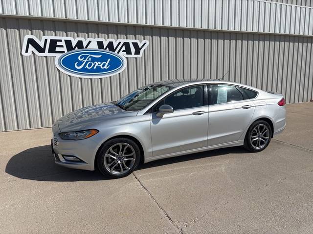 2017 Ford Fusion SE FWD photo