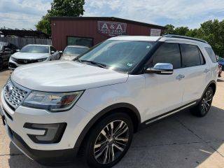 2017 Ford Explorer Platinum 4WD photo