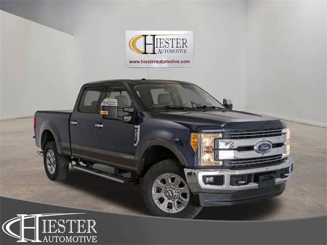 2017 Ford F-250 Super Duty Lariat 4WD photo