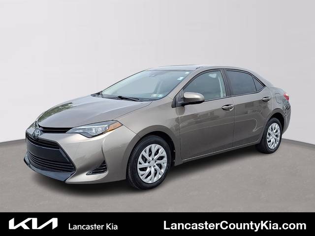 2017 Toyota Corolla LE FWD photo