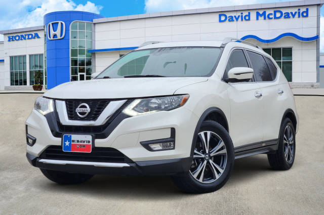2017 Nissan Rogue SL FWD photo