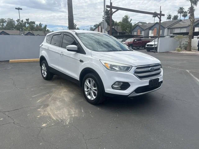 2017 Ford Escape SE 4WD photo