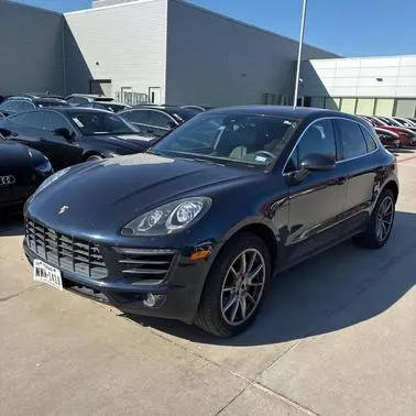 2017 Porsche Macan S AWD photo