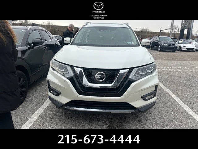 2017 Nissan Rogue SL AWD photo