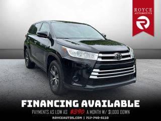 2017 Toyota Highlander LE AWD photo
