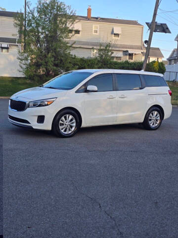 2017 Kia Sedona L FWD photo