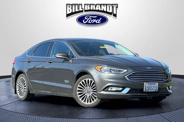 2017 Ford Fusion Energi Titanium FWD photo