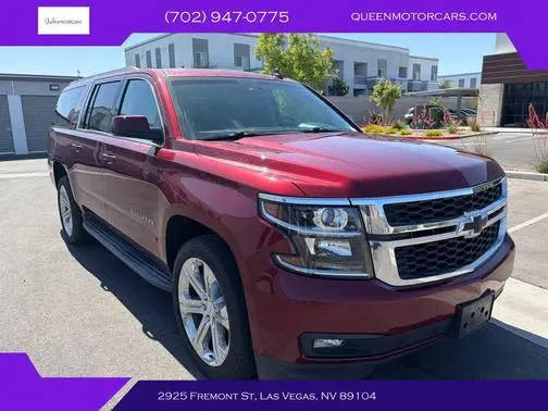 2017 Chevrolet Suburban LT RWD photo