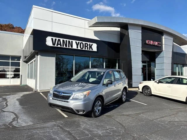 2015 Subaru Forester 2.5i AWD photo