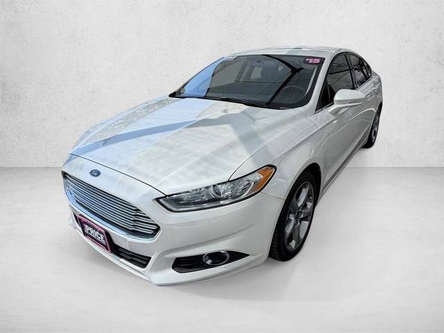 2015 Ford Fusion SE FWD photo