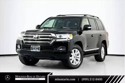 2017 Toyota Land Cruiser  4WD photo