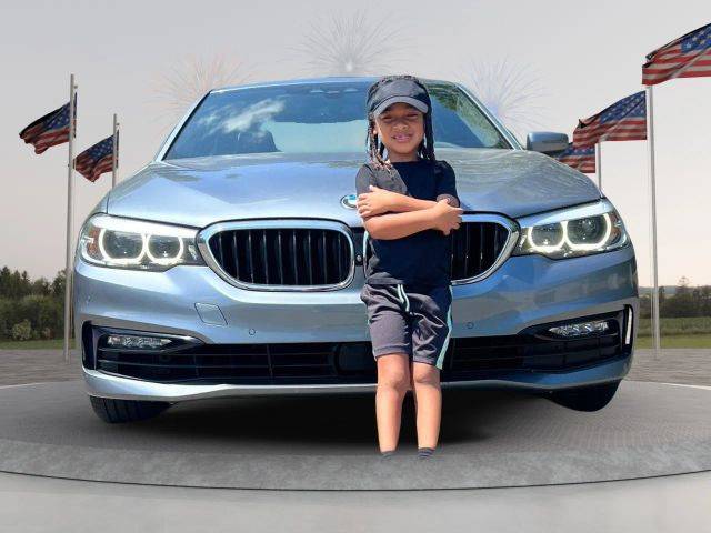 2017 BMW 5 Series 530i RWD photo
