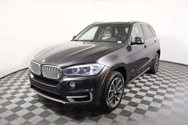 2017 BMW X5 xDrive35i AWD photo