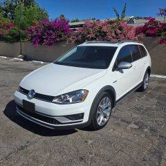 2017 Volkswagen Golf Alltrack SEL AWD photo