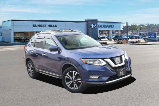 2017 Nissan Rogue SL AWD photo