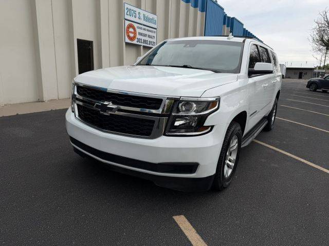 2016 Chevrolet Suburban LT 4WD photo