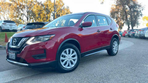 2017 Nissan Rogue S AWD photo