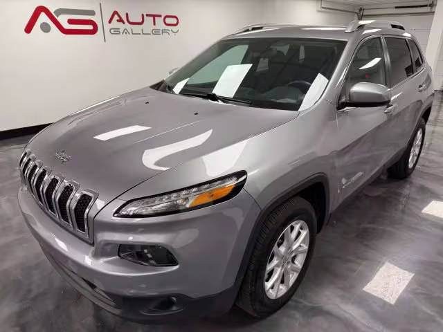 2017 Jeep Cherokee Latitude 4WD photo