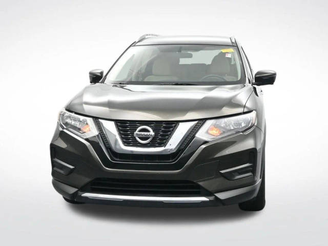 2017 Nissan Rogue SV FWD photo