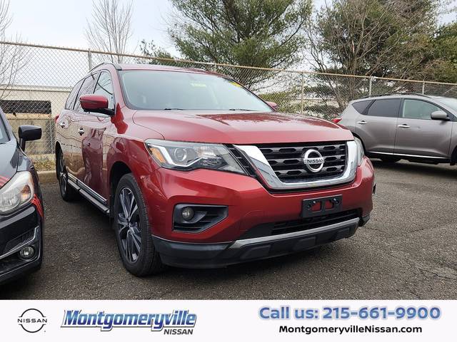 2017 Nissan Pathfinder Platinum 4WD photo