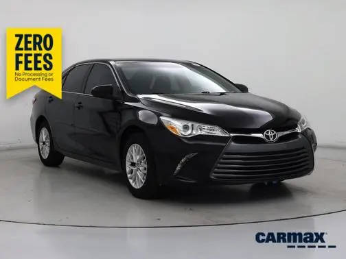 2017 Toyota Camry LE FWD photo