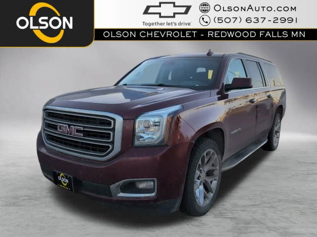 2017 GMC Yukon XL SLT 4WD photo