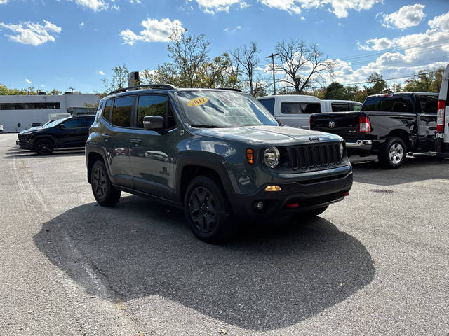 2017 Jeep Renegade Deserthawk 4WD photo