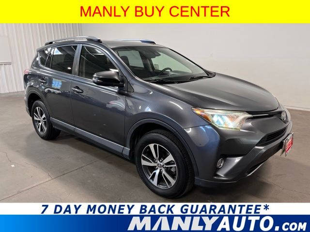 2017 Toyota RAV4 XLE FWD photo