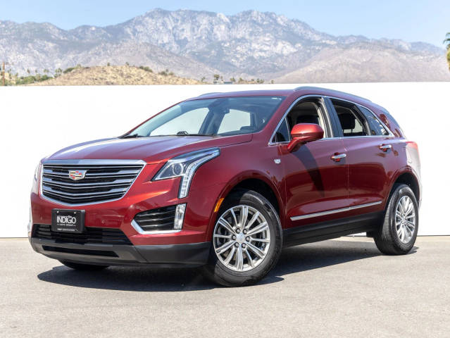 2017 Cadillac XT5 Luxury FWD FWD photo