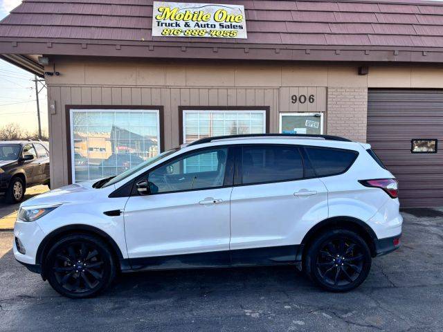 2017 Ford Escape Titanium FWD photo