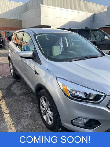2017 Ford Escape SE FWD photo