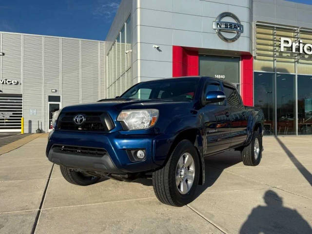 2015 Toyota Tacoma  4WD photo