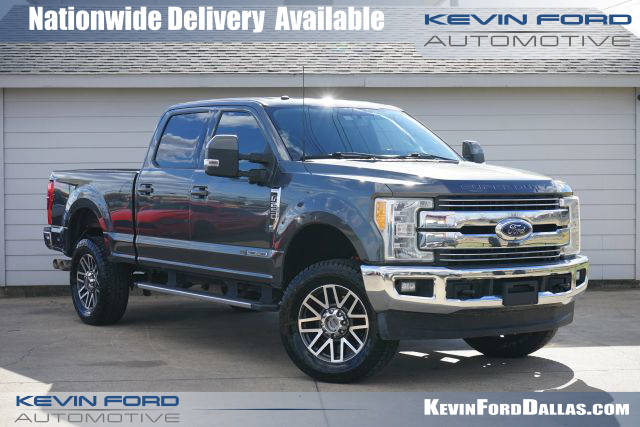 2017 Ford F-250 Super Duty Lariat 4WD photo