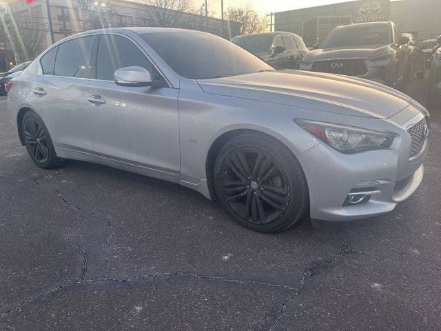 2017 Infiniti Q50 3.0t Signature Edition AWD photo