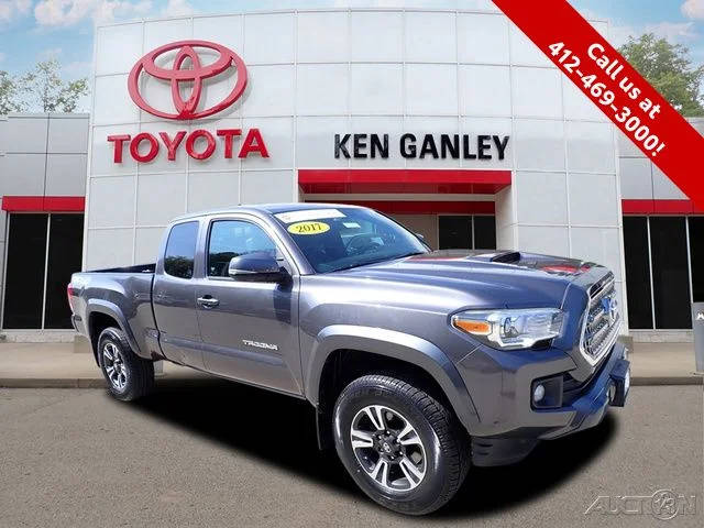 2017 Toyota Tacoma TRD Sport 4WD photo